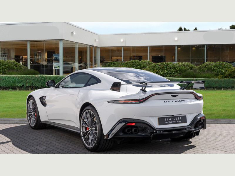 Aston Martin Vantage Rent