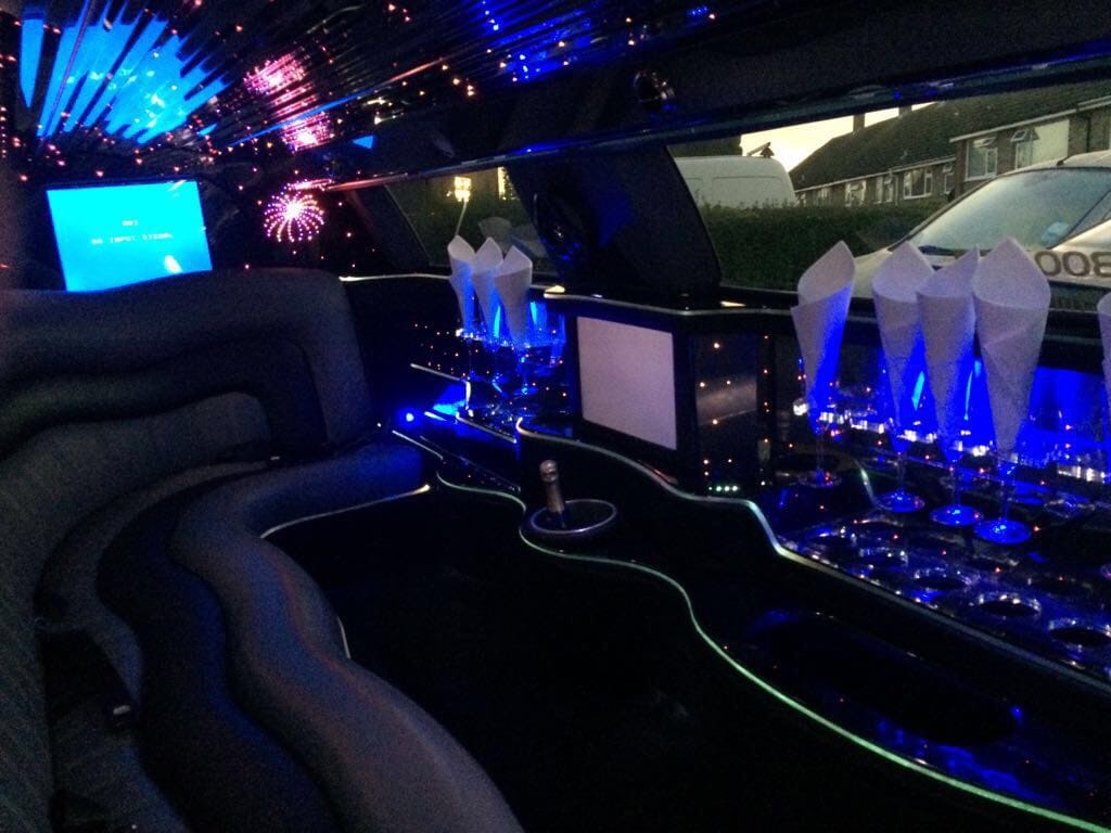 Bentley Limo Hire Interior 5 Newcastle