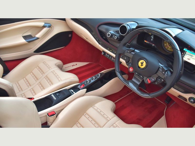 Ferrari F8 Spider Renting
