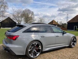 Audi RS6 Avant Rental