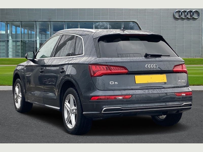 An Audi Q5 ready for a professional chauffeur hire service