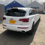 Audi Q7 Limousine Back View