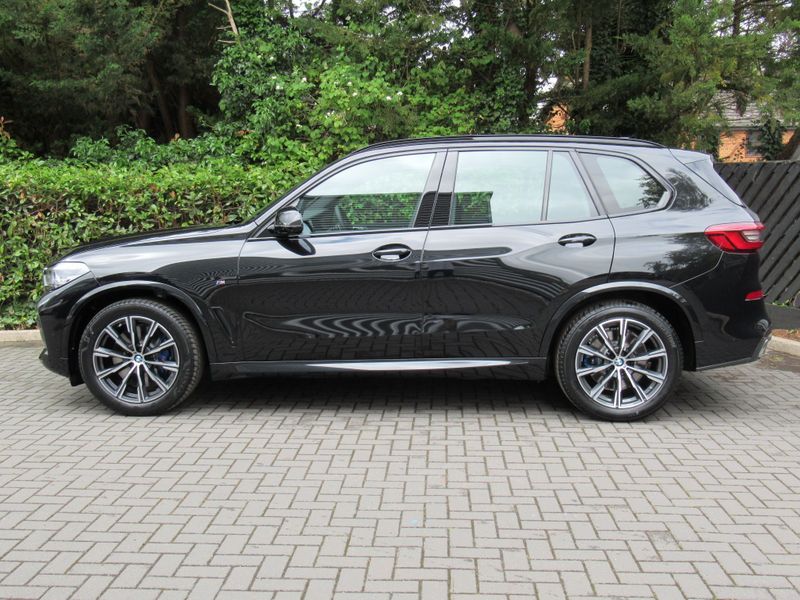 BMW X5 Chauffeur Car