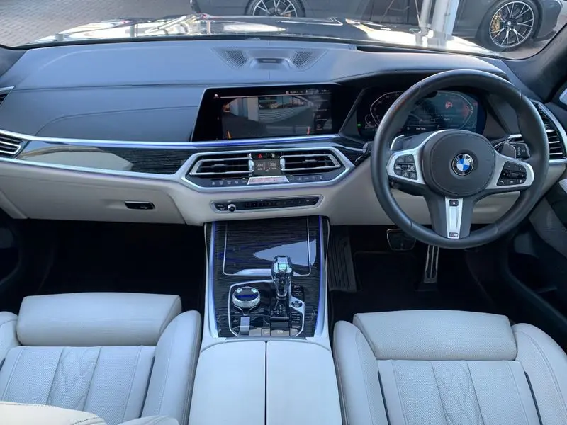 Front view of the BMW X7 available for hire