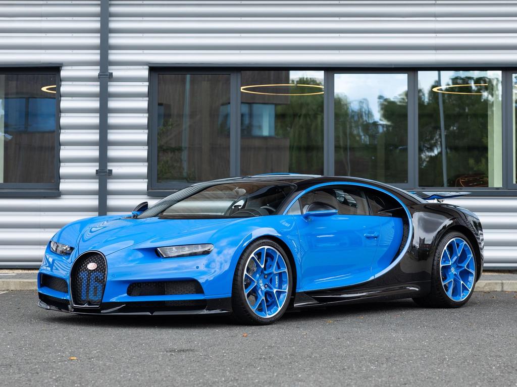 Bugatti Chiron Car to Rent