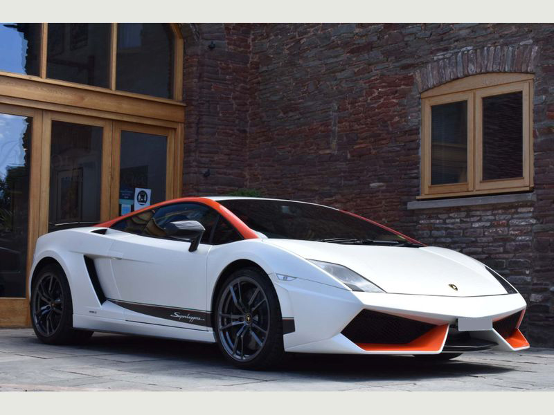 Lamborghini Gallardo Chauffeur Hires