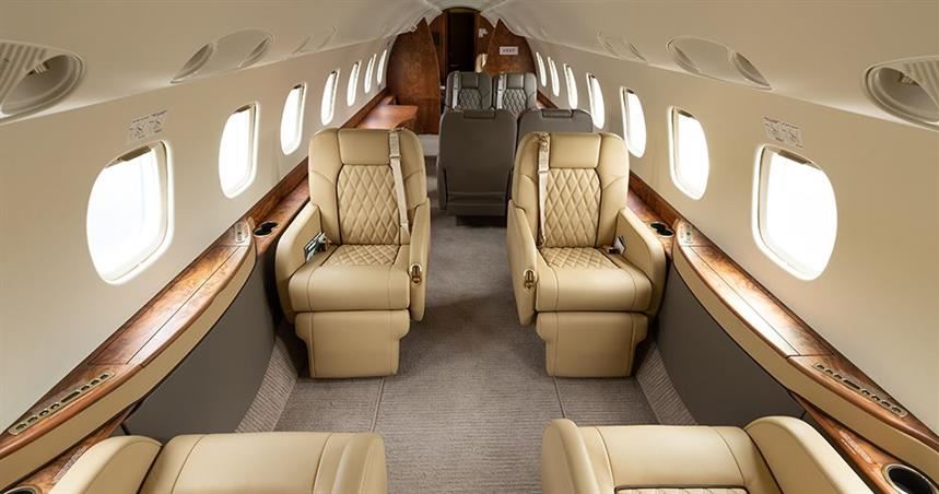 Legacy 600 interior