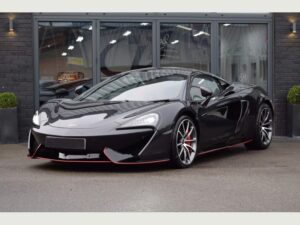 Mclaren 570GT Sportscar Rental