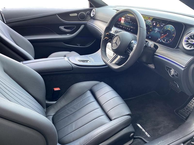 Mercedes Benz E Class Car Rent