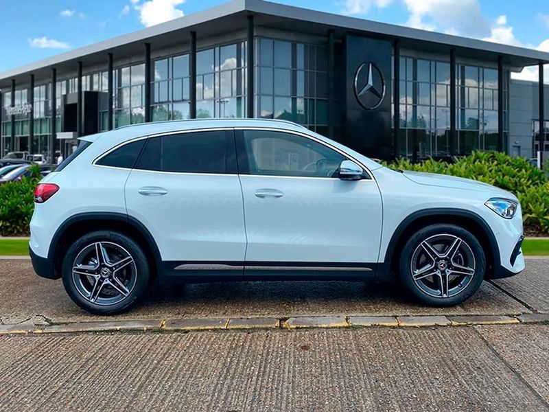 Mercedes Benz GLA Car Hire