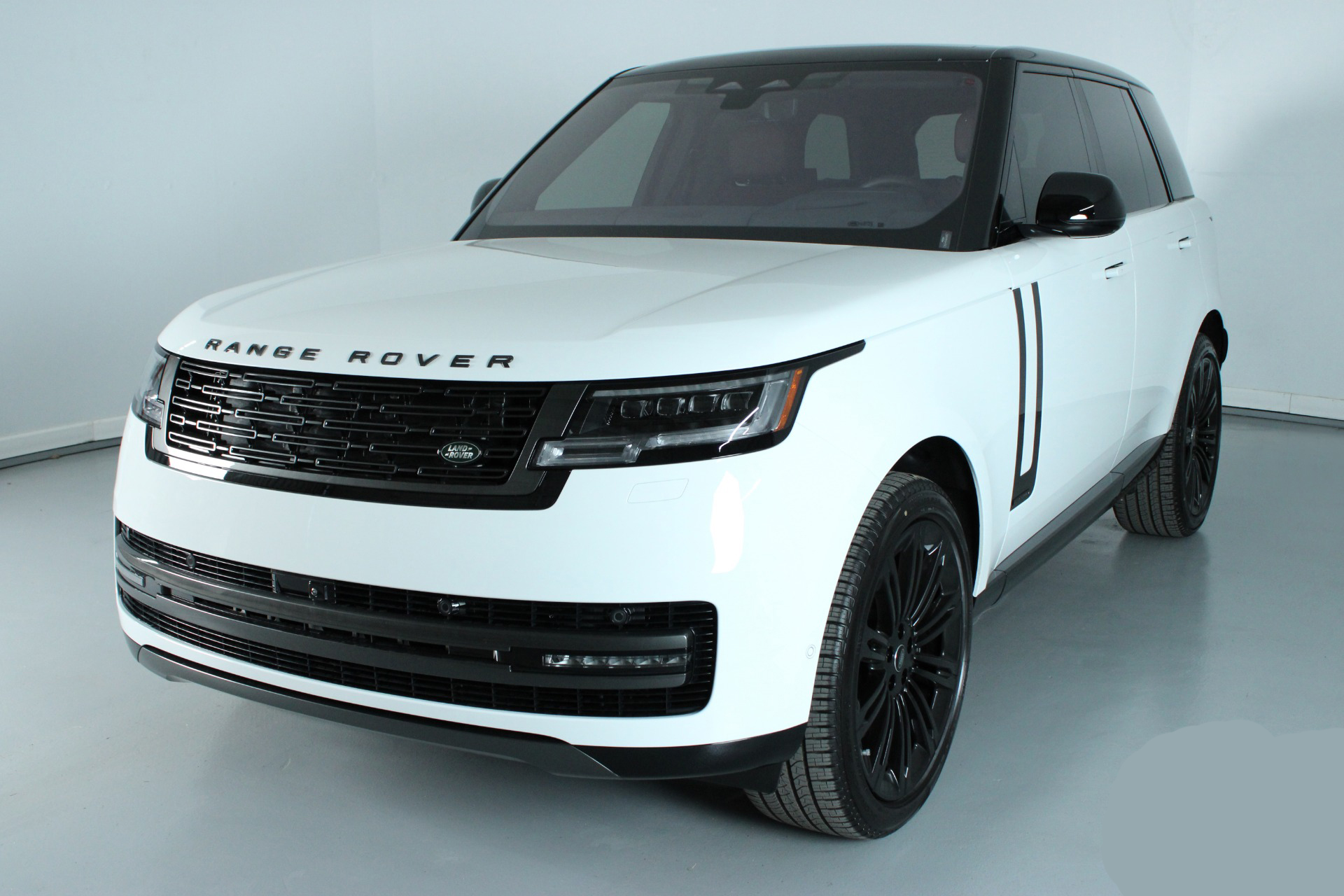 Nufc Range Rover Hire the Range Rover Autobiography in Newcastle | Kroovel Luxury SUV