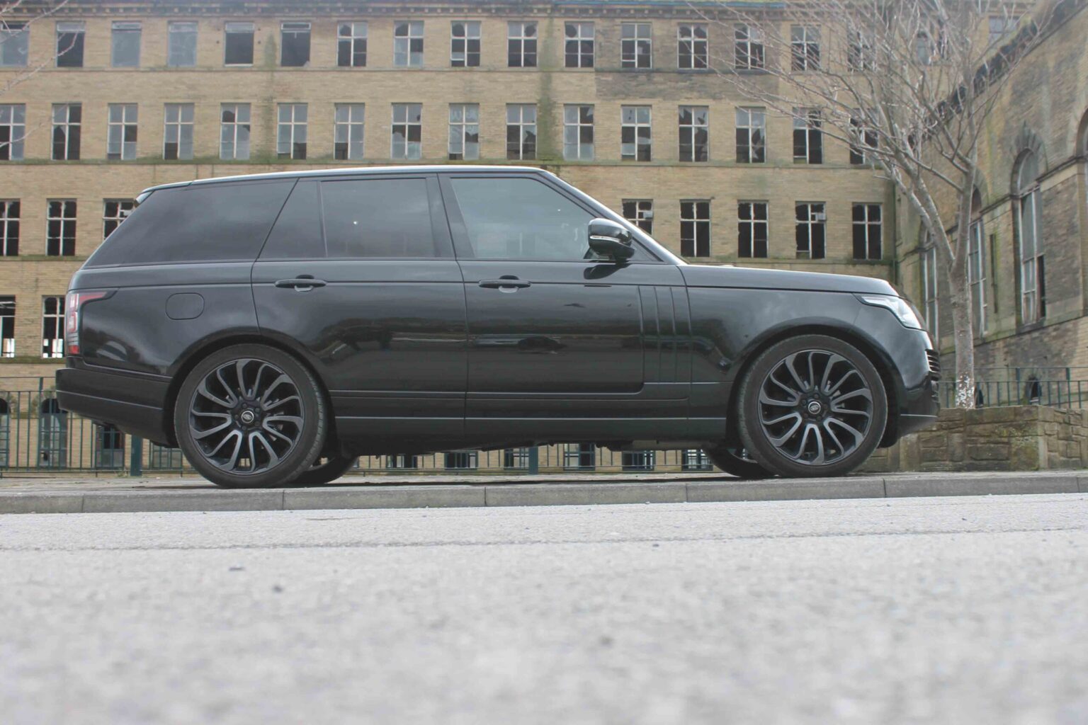 Nufc Range Rover Range Rover Vogue Hire Newcastle | Luxury SUV Rental