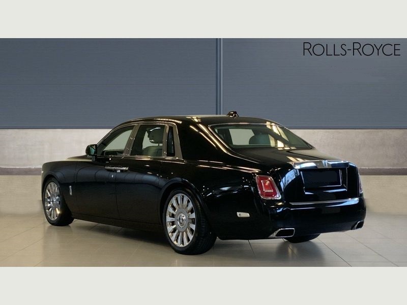 Rolls Royce Phantom Cars for Rent