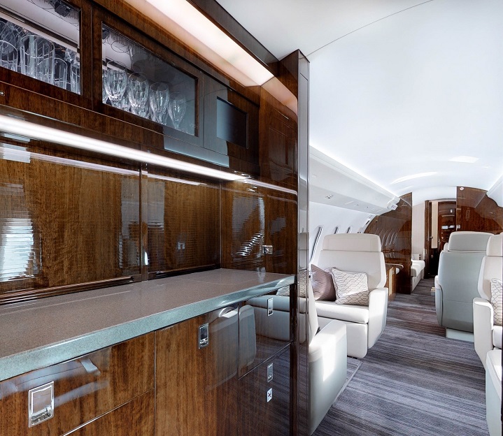 global 6000 interior