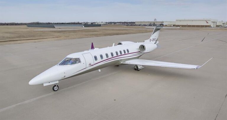 learjet 75