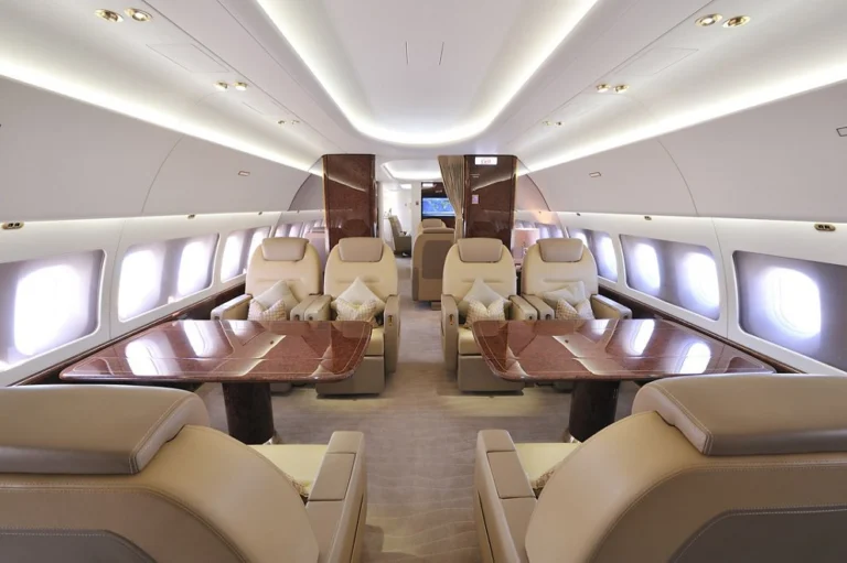 private acj 320